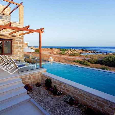 פליאוחורה Athinais Villa מראה חיצוני תמונה